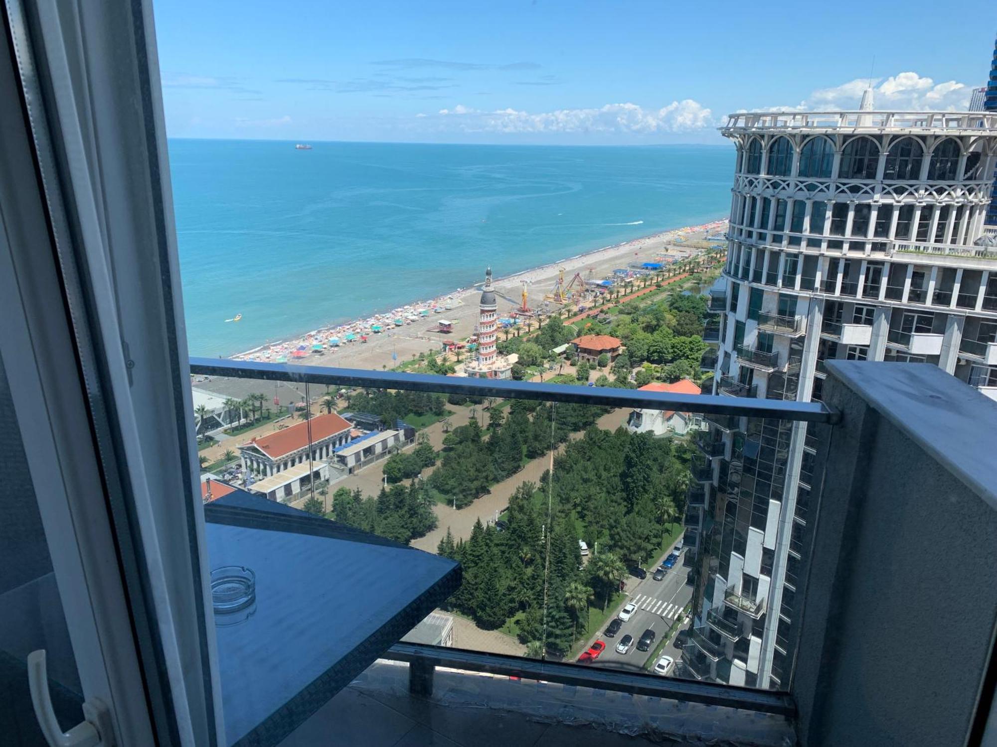 Orbi Sea Towers Batumi Resort Екстер'єр фото