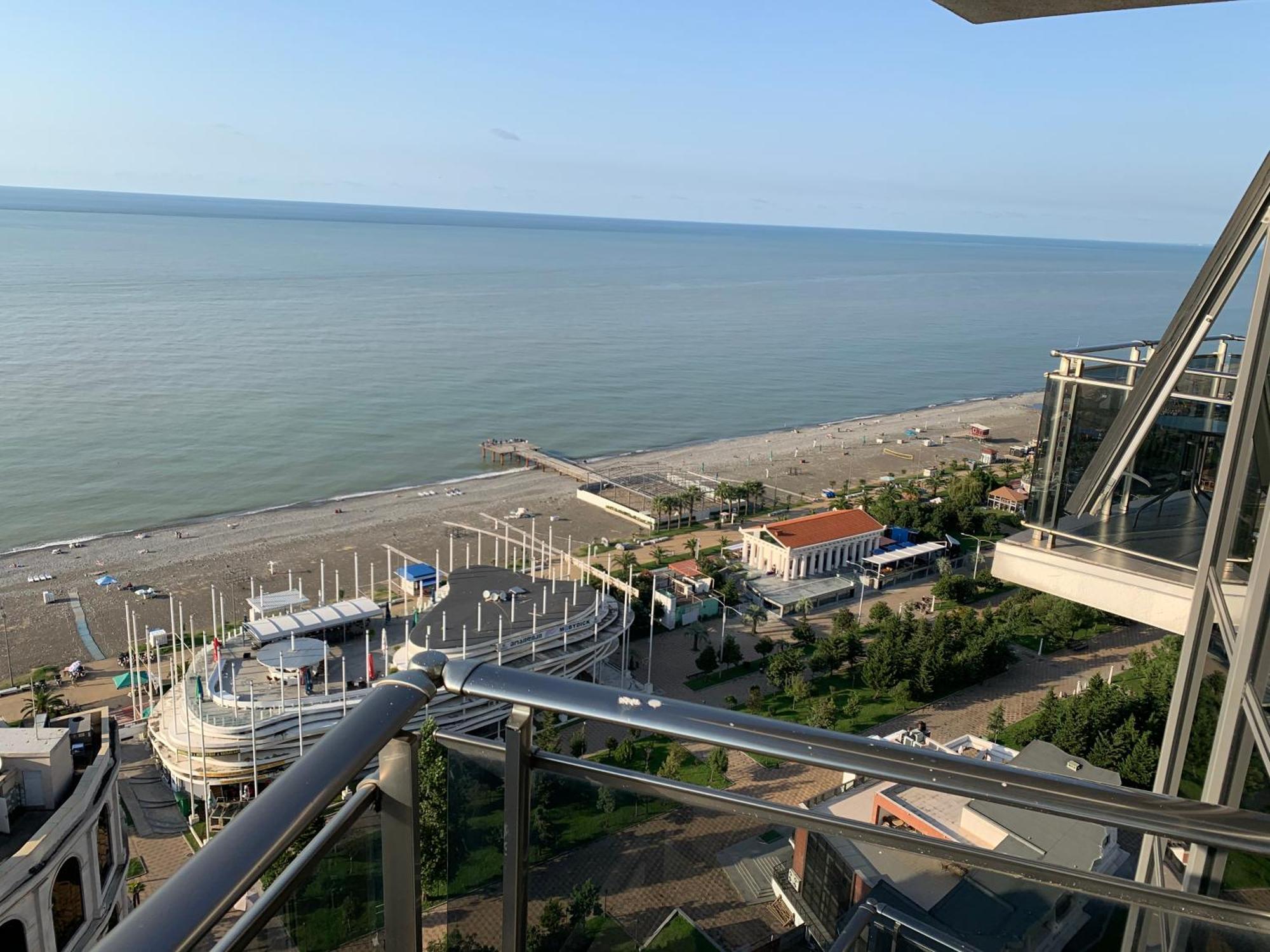 Orbi Sea Towers Batumi Resort Екстер'єр фото
